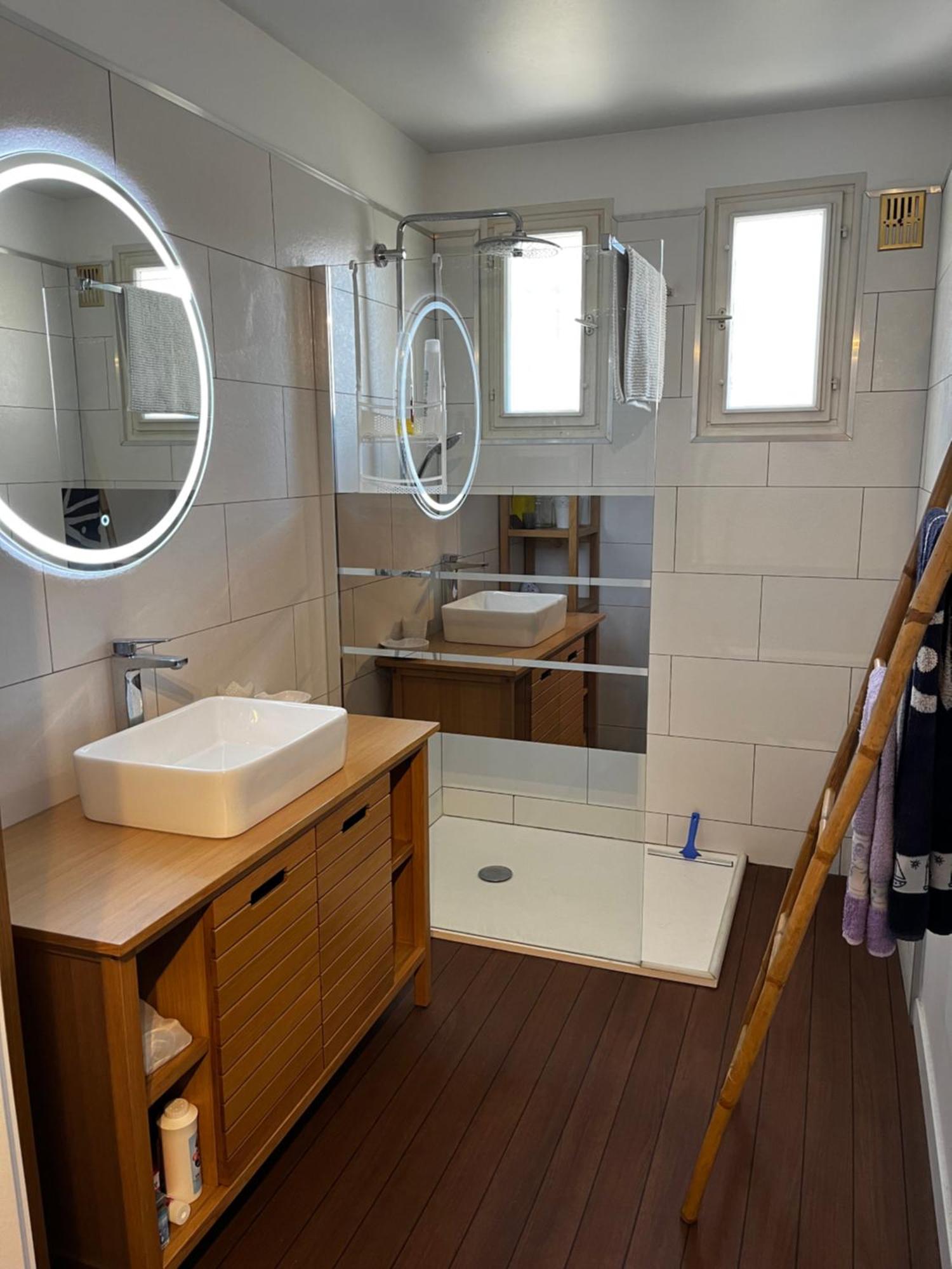 Holiday home La Maison Brennus , Piscine, 15 Min Des Plages